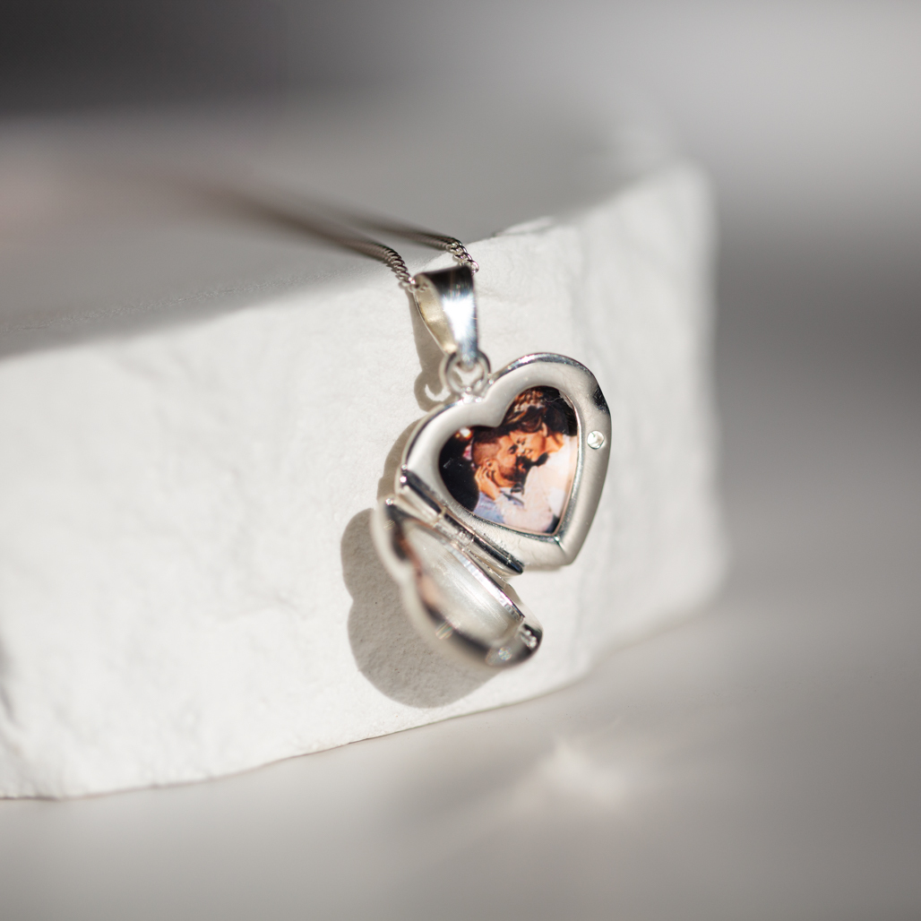 little heart love locket