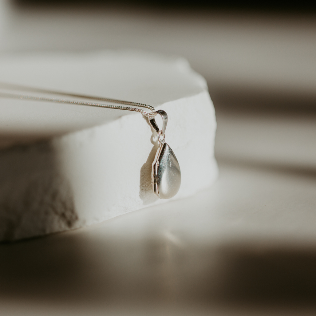 teardrop locket in silver